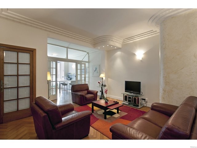 Magnificent apartment a few steps away.. - 2