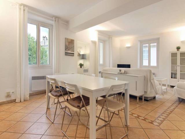 Apartment 2 bedrooms 95 m2 - Old..