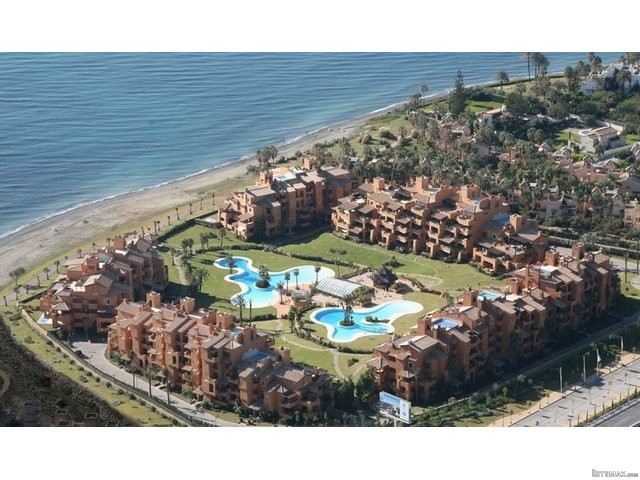 Apartment for sale in Estepona, Malaga..