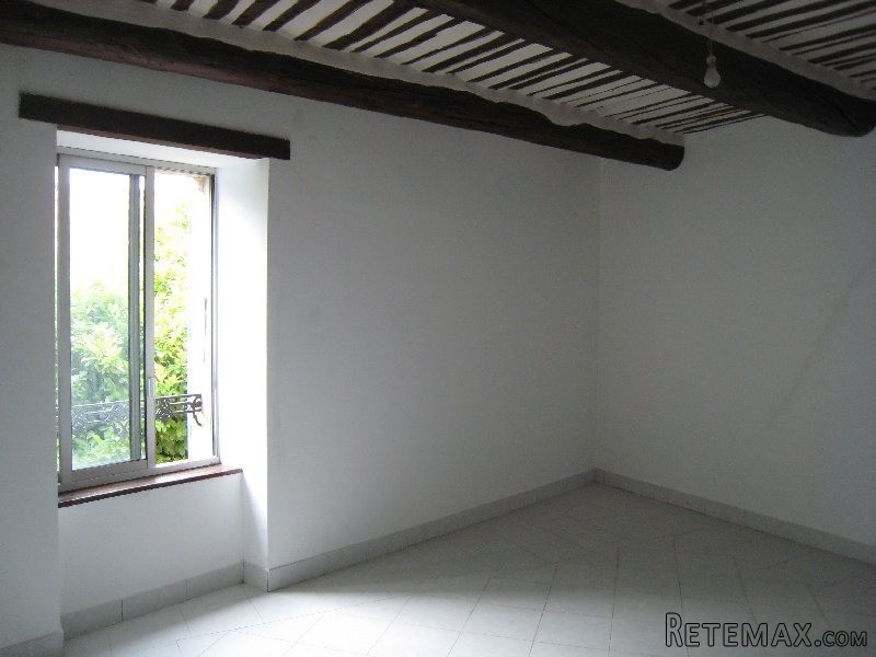 2 Bedroom Village Hose With Potential.. - 2