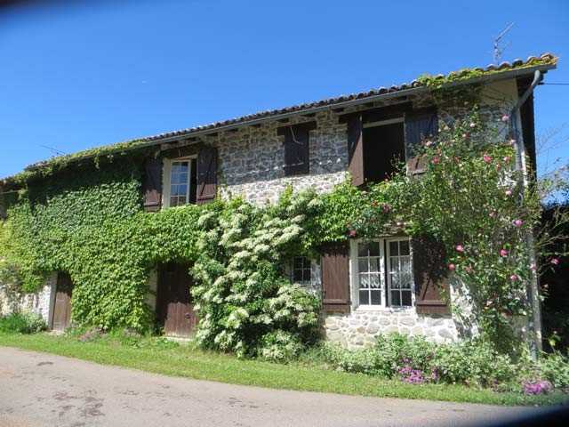 Charming 4-Bed Cottage With Barn In.. - 2