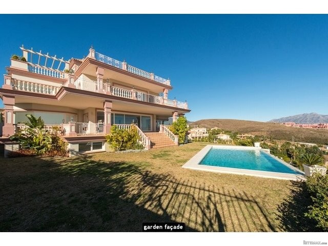 Villa for sale in Los Flamingos.. - 2