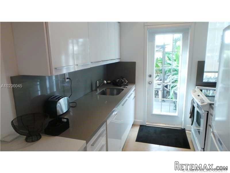 1 bedroom Flat For Sale: 439 15th St #.. - 2