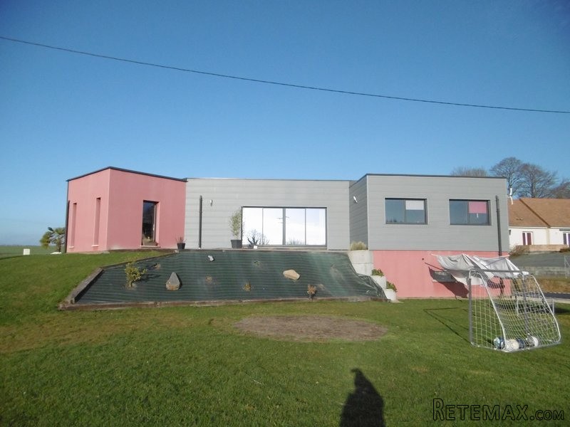 Superb Contemporary Property - 2
