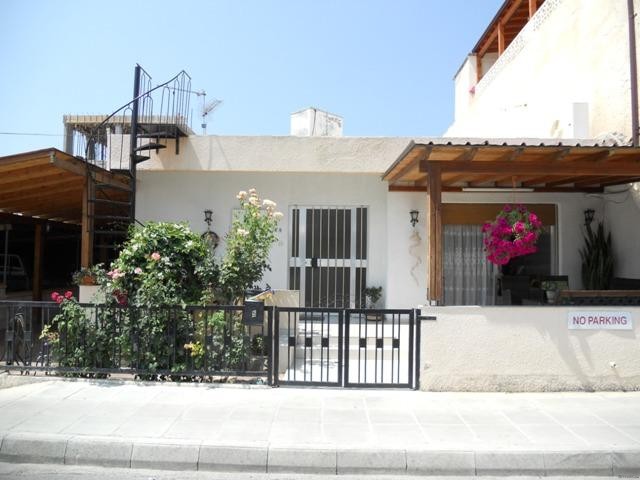 Three bedroom bungalow for sale, Pano..