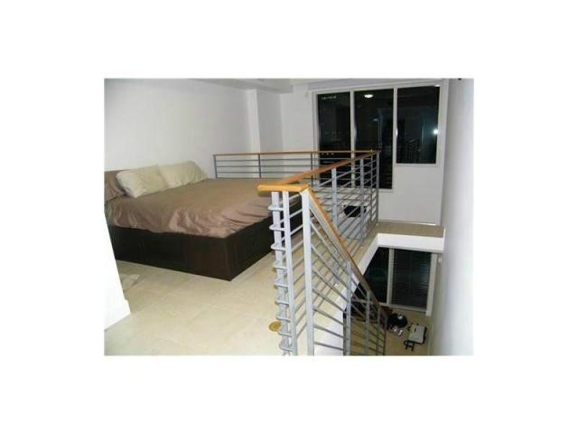 60 SW 13 ST, 1408, Miami, FL 33130 - 2
