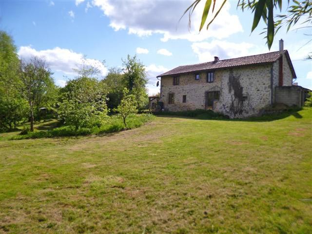 Four Bedroom Stone Cottage With.. - 2