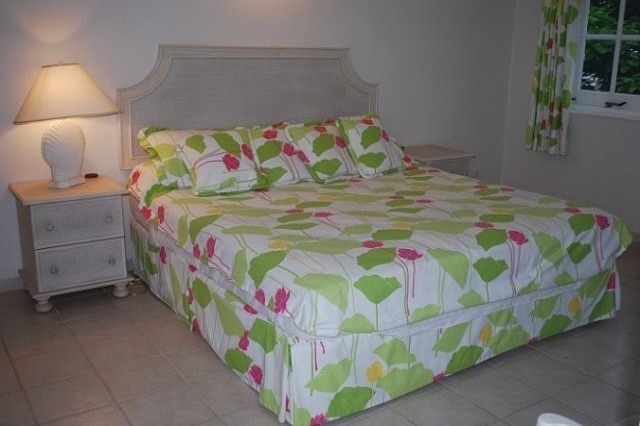 3 bedroom Property For Sale: Rockley.. - 2