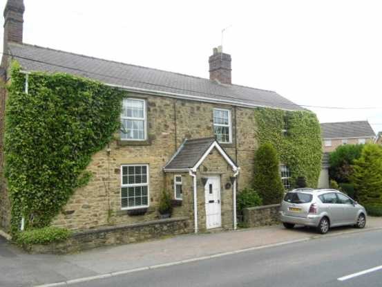 4 bedroom, Semi-detached House house..