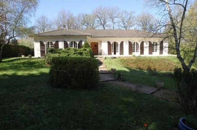 5 bedroom House For Sale: 86000.. - 2