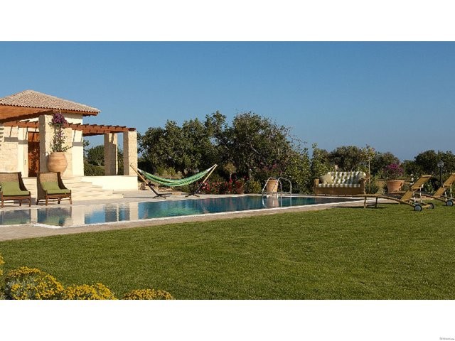 2 Bedroom Apartment, Alexander Heights..