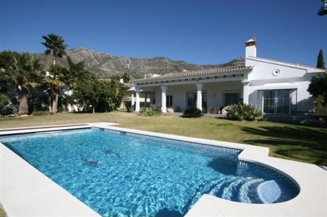 Villa - This stunning villa in..