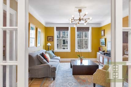 2 bedroom Apartment For Sale:..