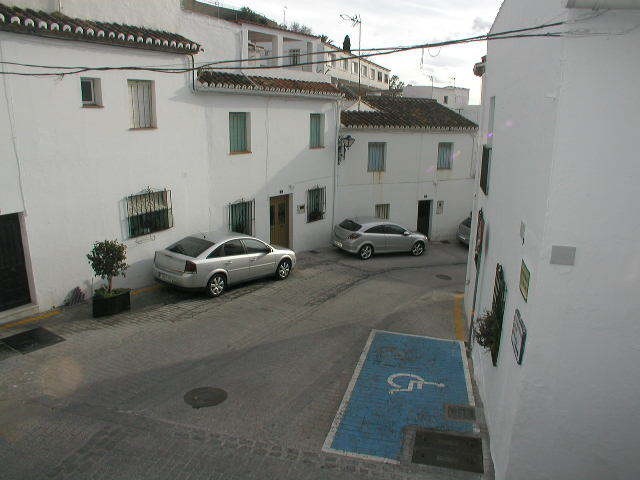 3 Bed Apartment for sale in Mijas