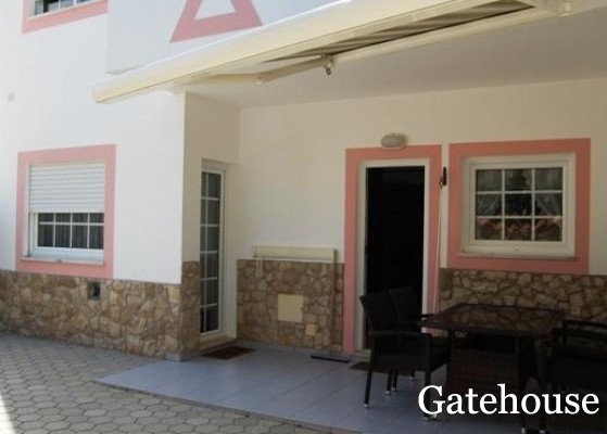 Ground Floor 2 Bed Apartment In Burgau..