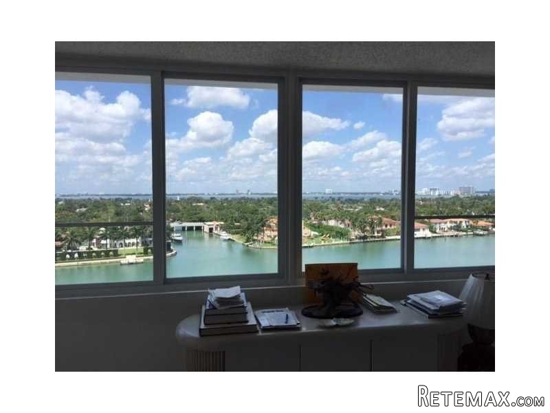 2 bedroom Flat For Sale: 5005 COLLINS.. - 2