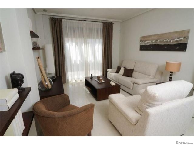 3 bedroom Villa For Sale: Detached.. - 2