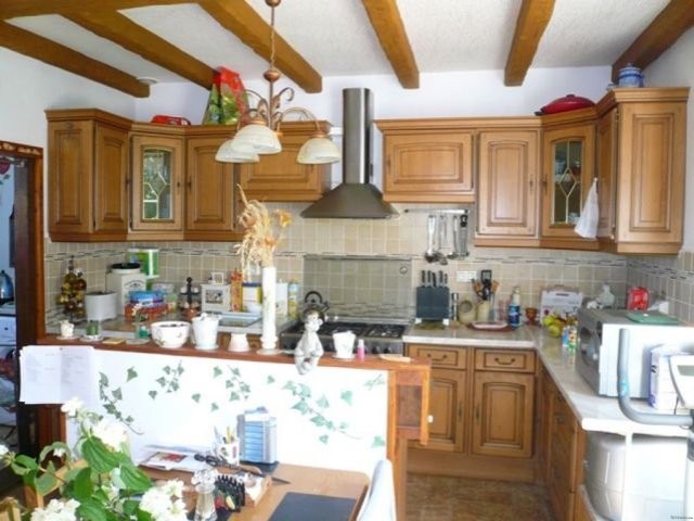 Character House, Ideal Holiday Home - 2