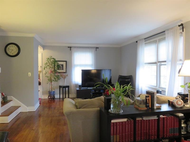2 bedroom Commercial Property For Sale:.. - 2