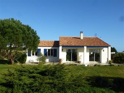 House Villa 6 Rooms