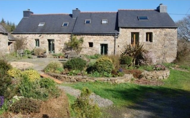 Equestrian Property With 13 Hectares