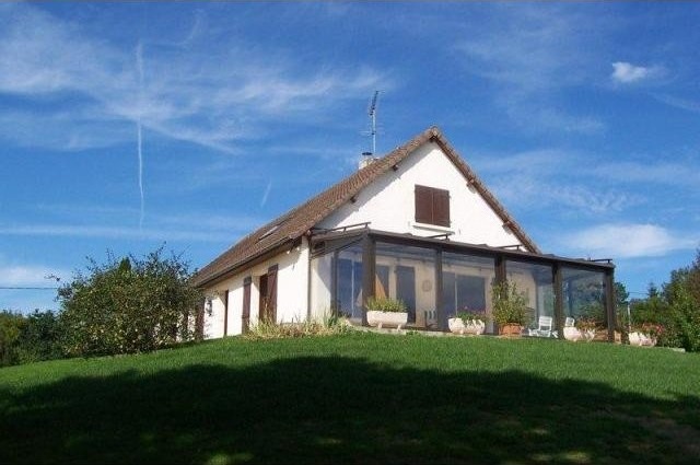 Maison / Villa For Sale