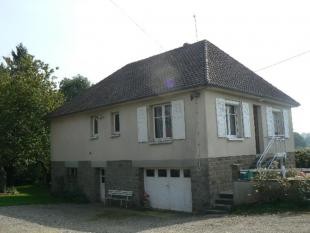 Nice Trad House with Outbuilding