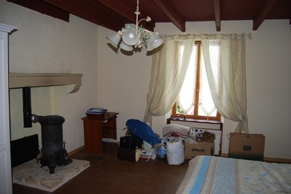 Great value 2-bed stone property - 2