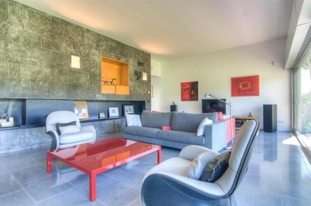 5 bedroom Detached House For Sale:.. - 2