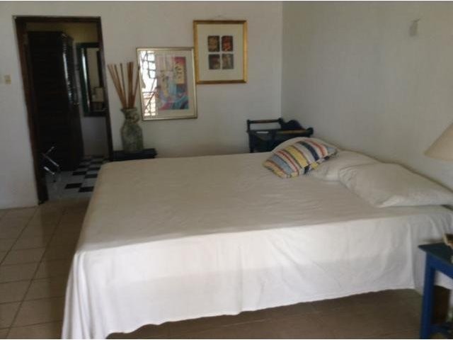 Hotel - Black River - For Sale - 2