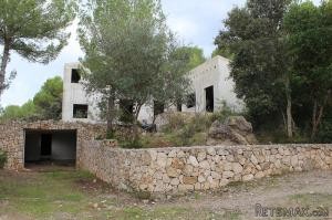 Finca between Artà and Canyamel..
