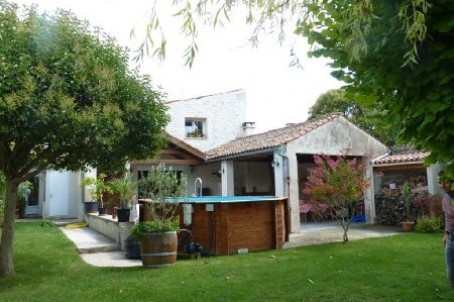 Stone House For Sale St Jean D Angely - 2