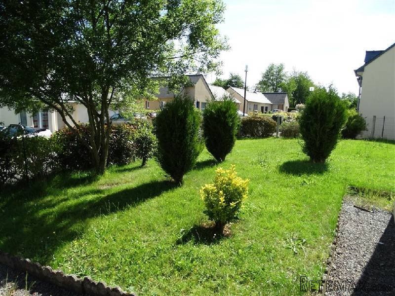 Traditional Detached House with Garden - 2
