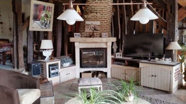 Delightful 3-Bed Property With Pool.. - 2