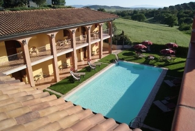 HOTEL IN THE HEART OF THE MAREMMA