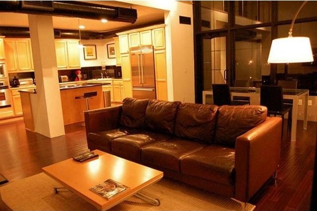 1 bedroom Apartment For Sale: 1005 S..