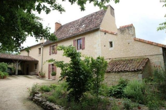 5 bedroom Character For Sale: 86130.. - 2