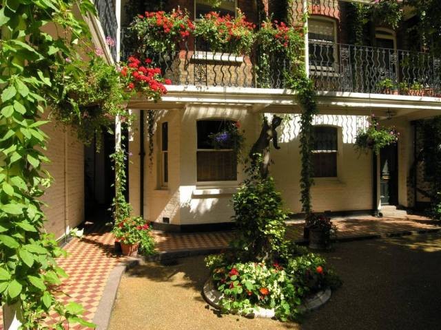 St Andrews Mansions, Dorset Street..