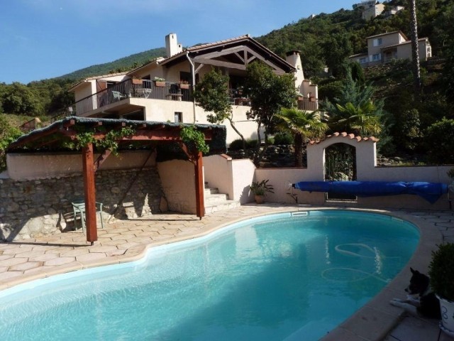Superbe Villa Avec Vues, Jardin Et..
