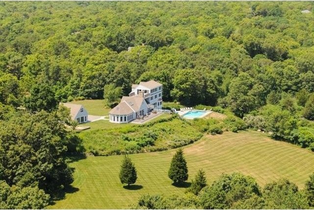 6 bedroom Property For Sale: Center.. - 2