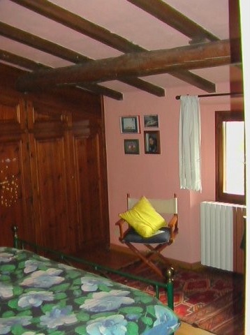 Country/farmhouse - For Sale - Near..
