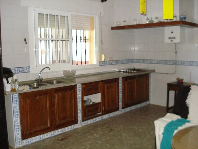 Villa - A well built Spanish villa near.. - 2