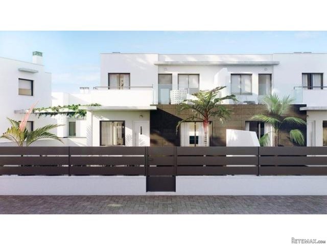 3 bedroom Villa For Sale: Terraced..