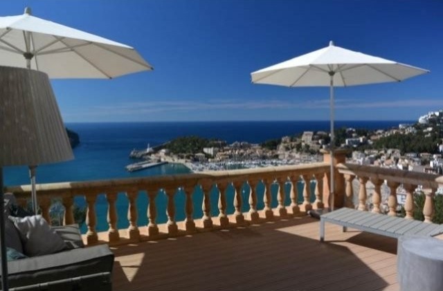 Spacious Refurbished Apartment With..