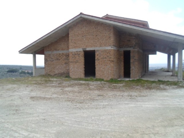 3 Bedrooms - Villa - For Sale - 2
