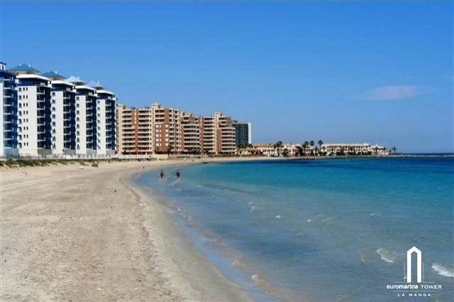 Frontline Beach Apartment Sea Views - 2