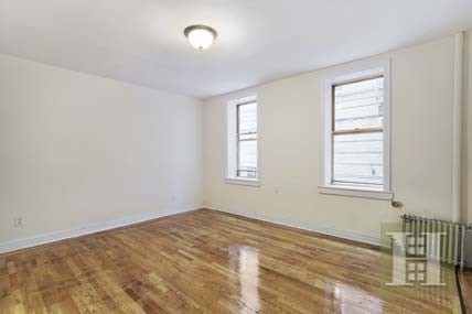 2 bedroom Apartment For Sale: 811..