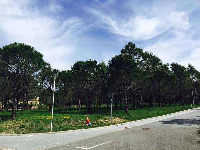 BAGNOLS EN FORET - Plot of land - 236..