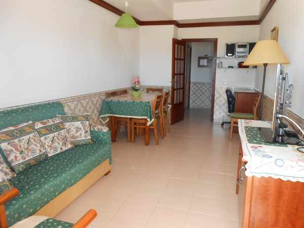 2 Bed Apartment For Sale - Monte Gordo - 2