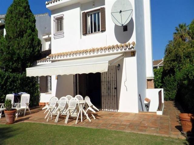 4 bedroom Terraced House For Sale:..